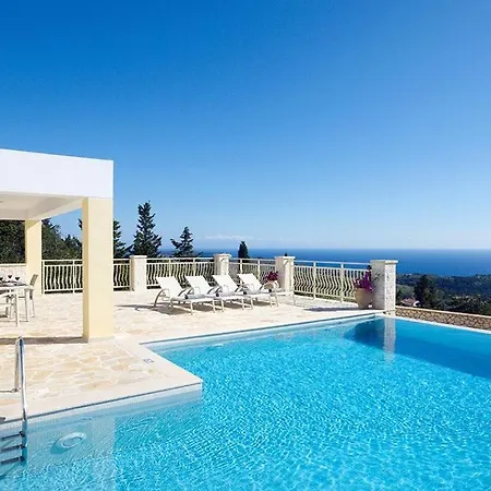 アパート Kyparissi *