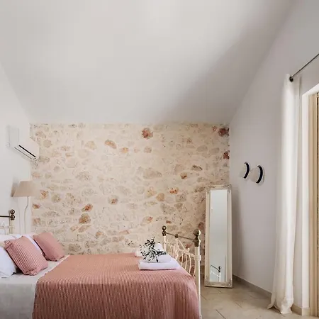 アパート Kyparissi